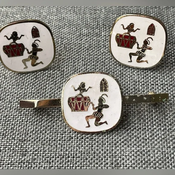 Romeo & Juliet RARE Vintage Pair of Cufflinks & Matching Tie Pin Enamel gorgeous - Picture 3 of 7